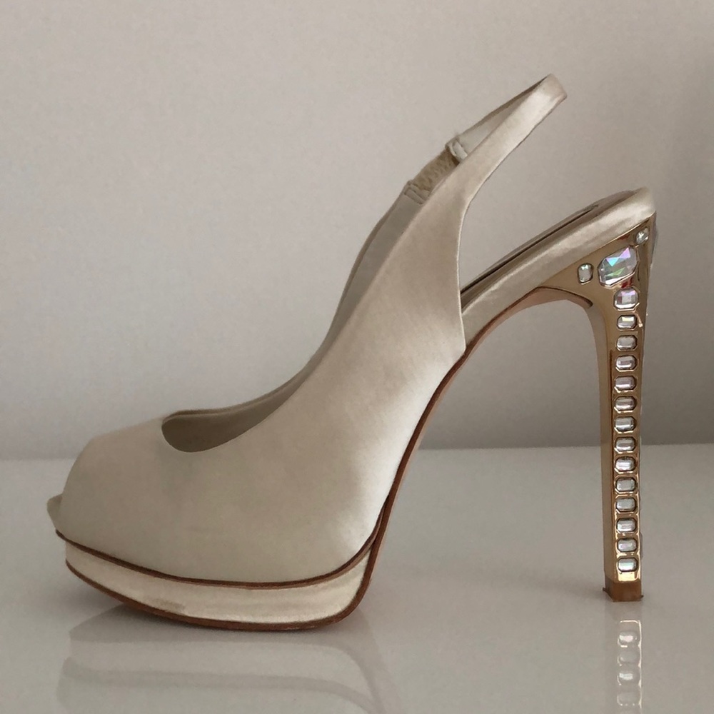BCBGMaxAzria Satin Heels